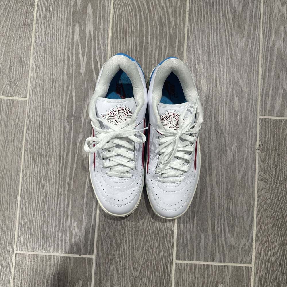 Air Jordan 2 Retro Low UNC to Chicago Womens DX4401-164